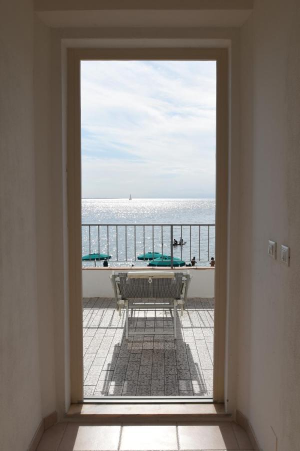 Hotel La Conchiglia Seccheto Exterior photo